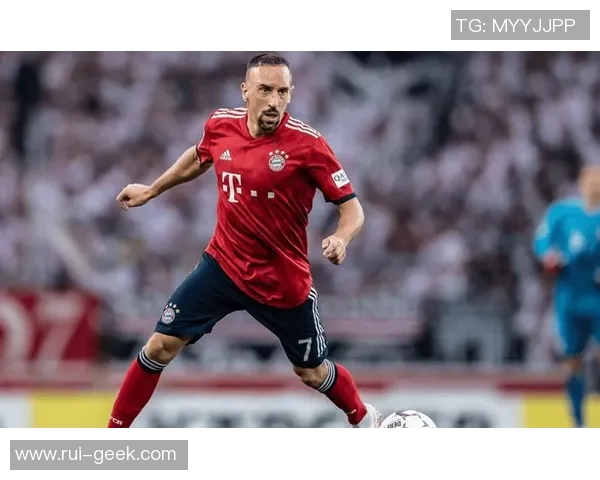 一位落单的足球球星如何逆袭重生成为世界顶尖球员